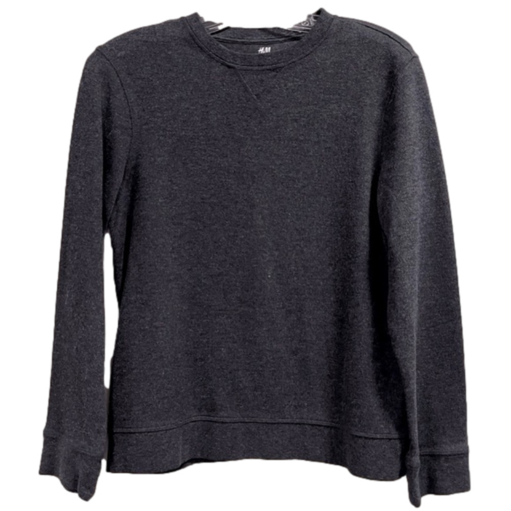 H & M long sleeve shirt.